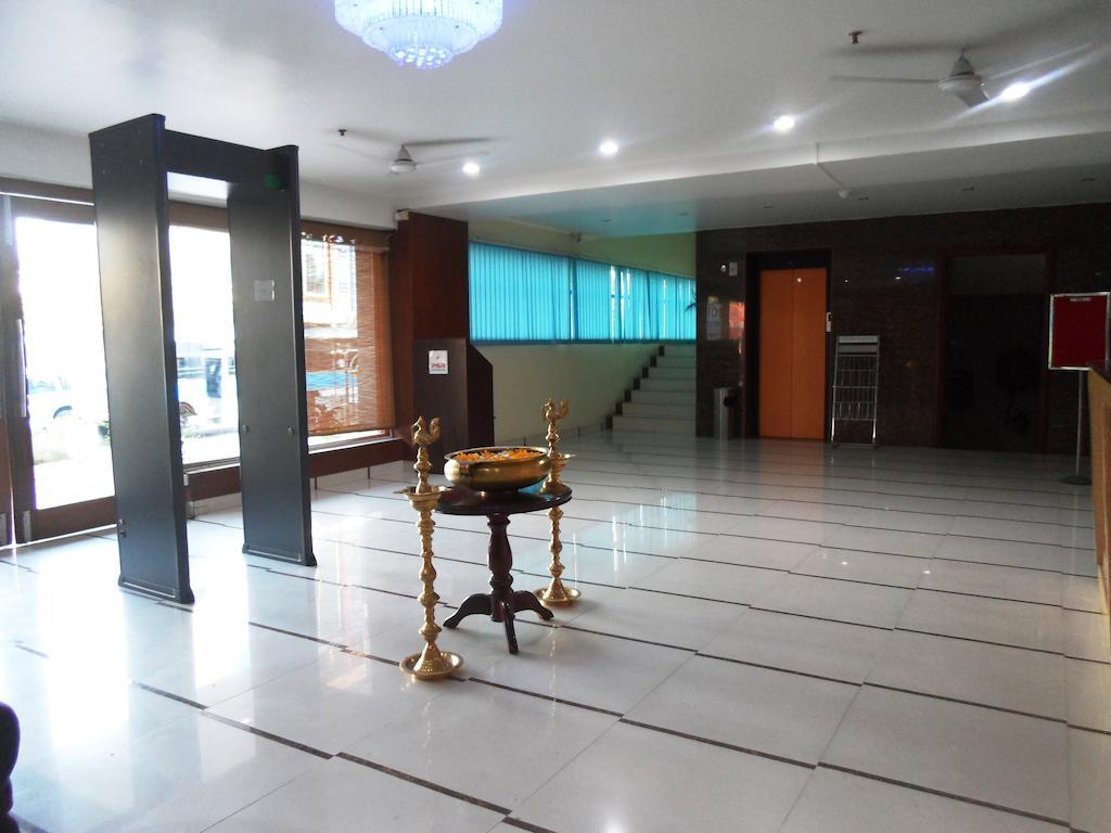 Psr Hotel Tirupati Exterior foto